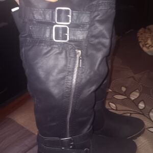 Stylish Black Women's Boots